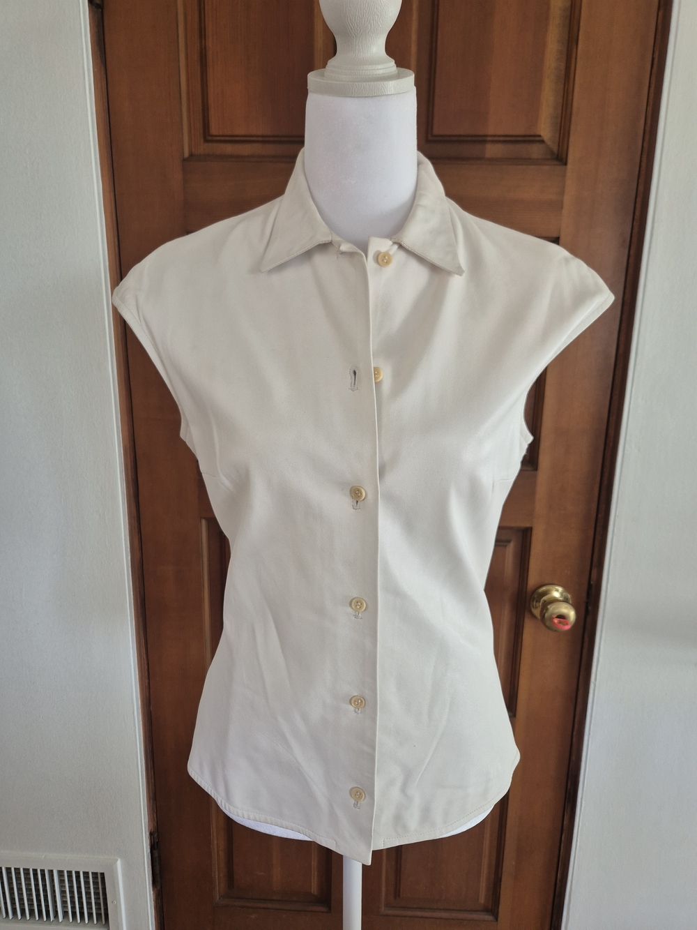 Salvatore Ferragamo White Softest Lamb Leather Cap-Sleeve Button Down Shirt Vest